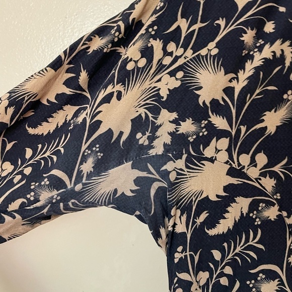 Zero + Maria Cornejo
Isie Dress - Picture 7 of 12